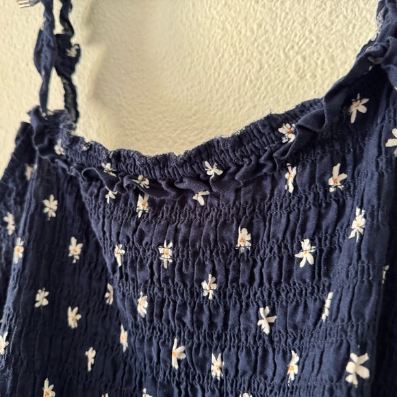 Cottagecore Ava Viv Navy White Daisy Floral Smocked Peplum Tank Top 1X Boho Chic - Picture 6 of 13
